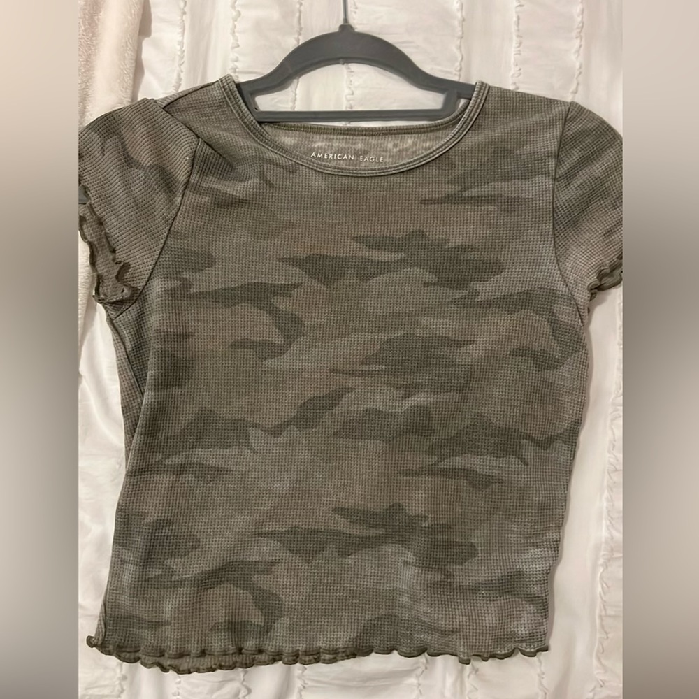 Cropped army green American eagle top